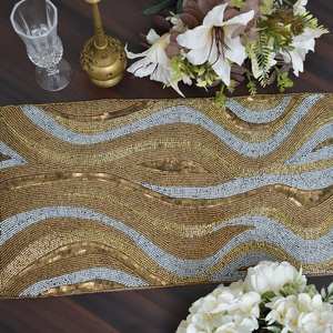 Chemin de table multicolore brodé, chemin de table moderne, idéal pour la décoration de table, décoration de la maison, sous-verre perlé - Product Image 2