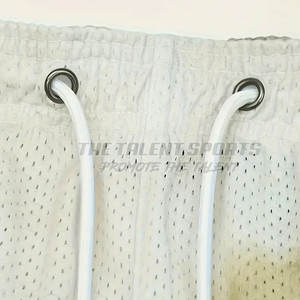 Shorts en maille personnalisés avec logo imprimé, shorts en maille polyester, shorts de sport pour hommes - Product Image 5