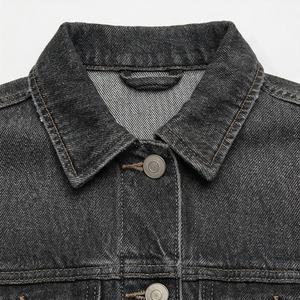 Veste en jean pour femme économique, coupe courte, couleur personnalisée, bords effilochés, boutons audacieux, tendance urbaine, coton uni teint - Product Image 4