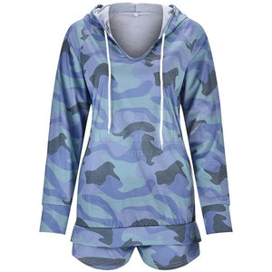 Ensembles de shorts à capuche pour femmes de taille personnalisée les plus populaires Nouveau motif solide décontracté pour la vente en ligne printemps/été - Product Image 2