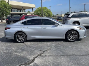 2025 Lexus ES 350 Base - Product Image 5