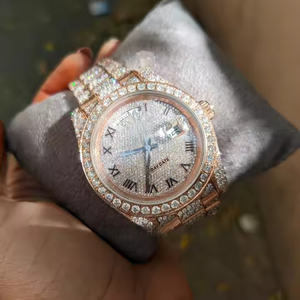 Montre en quartz avec diamant moissanite pour homme Obsidian Royale Premium, épaisseur du boîtier de 5 mm, affichage analogique, cristal saphir, édition limitée - Product Image 5