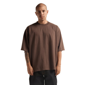 Camiseta de algodón 100% de peso pesado personalizada de alta calidad con hombros caídos, ropa de calle informal OEM para hombre en colores personalizados - Product Image 1