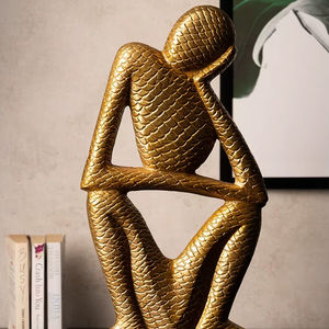 Sculpture humaine en métal doré élégante, figurine artisanale pour la maison, le bureau, la table, le salon, le bureau, pièce de décoration artistique - Product Image 1