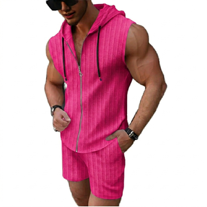 Nouvelle Collection Été – Ensemble Décontracté Homme Deux Pièces Respirant : Gilet Sans Manches et Short avec Chemise à Capuche Zippée - Product Image 1