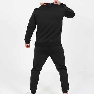 Sudadera extragrande para hombre, conjunto de chándal para correr de Pakistán, tela de poliéster transpirable, temporada de otoño, producción a granel OEM - Product Image 4