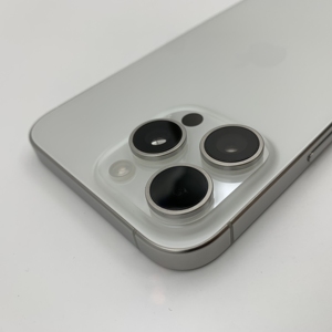 iPhone 15 Pro Max authentique, écran 6,7 pouces, version américaine, 5G, état quasi neuf (8/99%), garantie 1 an - Product Image 3