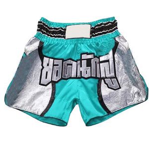 Nouvelle conception personnalisée de haute qualité imprimé Kick Boxing / Muay Thai Shorts, Shorts de combat Muaythai Shorts en différentes couleurs - Product Image 3