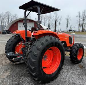 Tractor Kubota M108SDSC 2014: Fiabilidad y Potencia para Agricultura a Gran Escala - Product Image 4