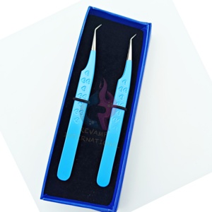 Pinzas de pestañas con mango en forma de corazón de 45 grados personalizadas, acero inoxidable sostenible para un agarre y aislamiento perfectos - Product Image 5