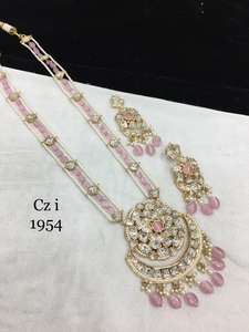 High on Demand Radiant Kundan Mosenite Jewelry <b>Set</b> Featuring a Statement <b>Necklace</b> with <b>Earrings</b> for Weddings Parties - Product Image 2