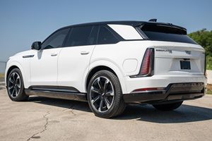 Mejor <span class=keywords><strong>Precio</strong></span> Accesible, Auto Usado en Excelentes Condiciones, <span class=keywords><strong>Cadillac</strong></span> <span class=keywords><strong>Escalade</strong></span> IQ Sport 2 2025, Listo para Enviar a Todo el Mundo - Product Image 6