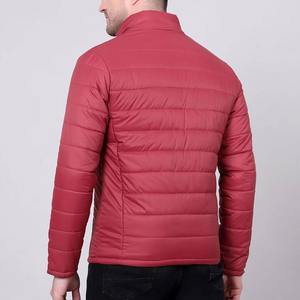 Chaqueta acolchada de invierno personalizada OEM acolchada burbuja abajo abrigo de invierno alternativo para ropa de calle viajes al aire libre y ropa de equipo - Product Image 4