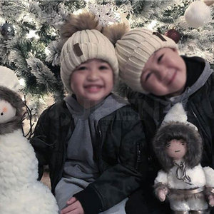 Top Quality <b>Bobble</b> <b>Hats</b> High Quality <b>Bobble</b> <b>Hats</b> Factory Made Sale Online <b>Bobble</b> <b>Hats</b> - Product Image 2