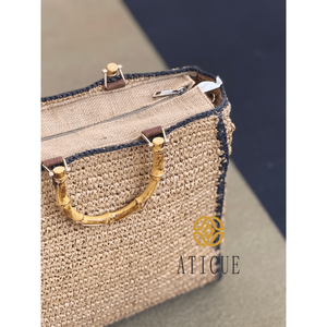 Bolso de Mano Tejido de Rafia Elegante para Niñas, 13x5x12 Pulgadas, Bolso Casual con Asa de Madera Pequeña, Cierre de Cremallera y Forro de Lona - Product Image 2