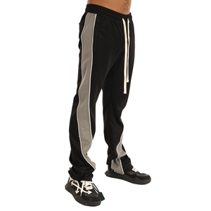 Pantalon de survêtement évasé dernier modèle logo personnalisé Streetwear tissu de coton respirant pantalon de survêtement évasé lourd pour hommes - Product Image 4
