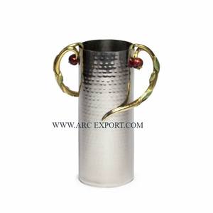 Nouveaux vases et pots décoratifs de fleur de table de conception de fantaisie faits de vases à fleur en métal en aluminium de métal pour l'utilisation de restaurant d'hôtel - Product Image 4