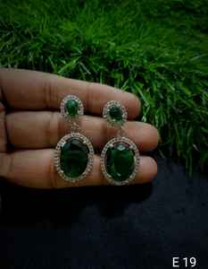 BOUCLES D'OREILLES DE STYLE CLASSIQUE DE DIAMANT AMÉRICAIN TRADITIONNEL ET À LA MODE PLAQUÉ-BOUCLES D'OREILLES DE CADEAUX D'ANNIVERSAIRE ET DE NOËL - Product Image 3