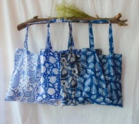 Sac fourre-tout en coton 100% réutilisable et écologique en gros avec impression en bloc, taille et logo personnalisables pour le shopping et les voyages
