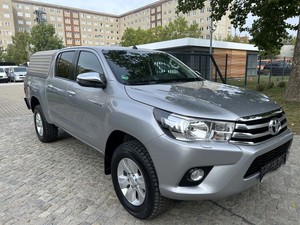 2019 for Toyota HiLux Double Cab Hardtop Manual Gearbox All-Wheel Drive Dark Interior Fabric Seats - Product Image 5