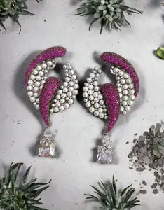 Anting-anting Jhumka emas tradisional India berlian Amerika perhiasan berlian kristal mode Amerika Eropa trendi