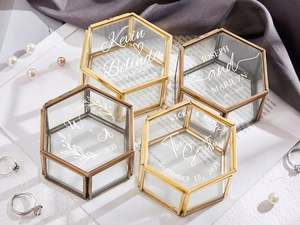 Boîte en verre décorative en métal de qualité supérieure pour organisateur de décoration intérieure cadeau de mariage et présentoir de table élégant avec un design unique - Product Image 2