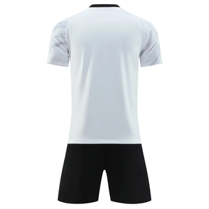 Conjuntos de ropa de fútbol de poliéster para adultos al por mayor, kit de equipo, Jersey y pantalones cortos de fútbol de secado rápido, conjuntos de ropa de fútbol de poliéster de diseño personalizado - Product Image 2