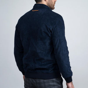 Chaqueta Azul Marino de Pana 100% al por Mayor, Personalizable con Diseño Invernal Bordado, Cierre de Cremallera, Cuello Mao y Logotipo en la Parte Delantera - Product Image 4