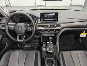 Acura Integra FWD 2024 Usado con Cuidado, Hatchback de 4 Puertas, Conocido por Combinar Lujo con Rendimiento Deportivo - Product Image 6