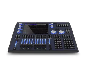ChamSys MagicQ MQ70 Compact - Console di Illuminazione Compatta con Basi E27/B22, Certificazione IP68, Luce Bianca Calda per Pista da Ballo e Uso Industriale - Product Image 1
