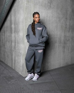 Fabricants de vêtements douaniers, survêtement brodé à fermeture éclair, pantalons de survêtement évasés et sweats à capuche délavés à l'acide vintage, survêtements pour femmes - Product Image 4