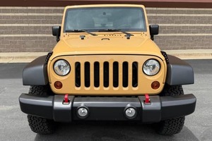 รถจี๊ป แรงเลอร์ อันลิมิเต็ด สปอร์ต 4x4 พาวเวอร์ไรด์เอ็กซ์ เทอร์เรนฟอร์ซโปร ปี 2013 มือสอง ขาย - Product Image 4