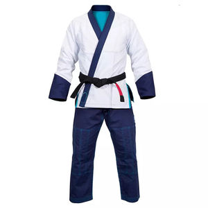 Uniforme de karaté de meilleure qualité en gros pour adultes et enfants Design personnalisé vêtements d'arts martiaux léger en coton et polyester - Product Image 6