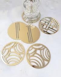Posavasos de latón y metal de forma redonda para eventos de restaurantes y hoteles en calidad duradera con posavasos de metal con acabado brillante al por mayor - Product Image 3