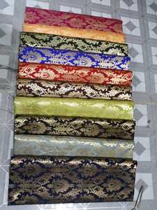 Tissus en soie brocart tissés à la main Large gamme de couleurs pastel avec motif imprimé pour robe de mariée et créateurs de textiles pour la maison - Product Image 3