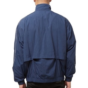 2024 logotipo personalizado en blanco impermeable cortavientos al aire libre a prueba de viento de talla grande chaquetas casuales para hombres - Product Image 3