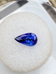 Piedra cortada de pera de tanzanita Natural de alta calidad certificada con excelente Color Zoisita Natural 6,81 quilates Lupa limpia - Product Image 6