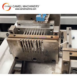 Machine à poinçonner pour gaine de câbles en PVC / Canal de câbles / Machine à rainurer pour profilés en PVC / UPVC - Product Image 5