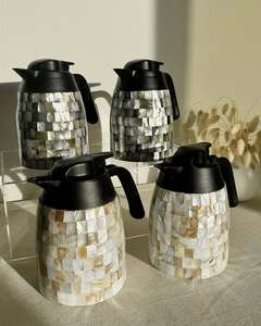 Tetera de Lujo Decorada con Concha de Nácar con Asa y Tapa, Servidor de Café y Té Elegante y Ecológico - Product Image 5