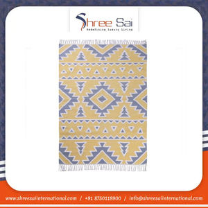Tapis en coton tissé à la main indien de qualité supérieure brodé bloc à la main impression moderne géométrique lavable personnalisable tapis de zone de prière - Product Image 2