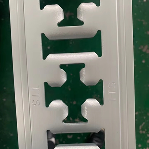 Accessoires de profilé en aluminium coréen de qualité supérieure avec pièces usinées CNC - Product Image 1