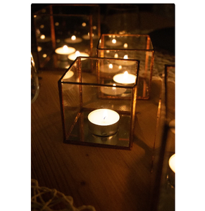 Portavelas de Cristal Moderno con Base de Espejo, Decoración para Bodas, Diseño Geométrico de San Valentín, Cilindro de Metal y Seda Hecho a Mano - Product Image 2