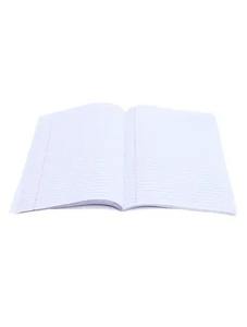 Carnet de notes A4 de qualité supérieure, fabriqué en Irlande, avec couverture rigide durable et papier à écriture fluide, idéal pour le suivi des présences, disponible à la vente. - Product Image 3