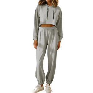 Ensemble de survêtement élégant avec logo personnalisé, taille plus, hauts courts à épaules tombantes, sweats à capuche, jogging, ensemble 2 pièces pour femmes - Product Image 2