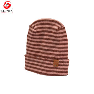 Gorro de invierno personalizado, gorros con logotipo personalizado, gorros cálidos unisex de color sólido, gorros - Product Image 1