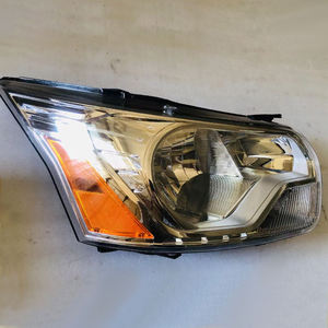 ชุดบอดี้โคมไฟอะไหล่รถยนต์ไฟหน้าสำหรับรถ <span class=keywords><strong>Ford</strong></span> Transit Van <span class=keywords><strong>BUS</strong></span> 2015 2016 <span class=keywords><strong>2017</strong></span> 2018 2020 2019 - Product Image 2