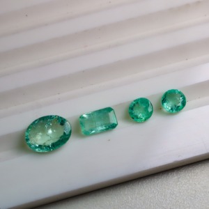Indian Manufacture Natural Panjshir Emerald Mixed Shape <b>Loose</b> Gemstones for Wholesale Jewellery Making - Product Image 3