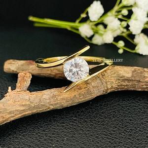 14K oro sólido 1,00 Ct redondo moissanita diamante solitario anillo de compromiso, corte redondo moissanita diamante solitario anillo de diamante - Product Image 3