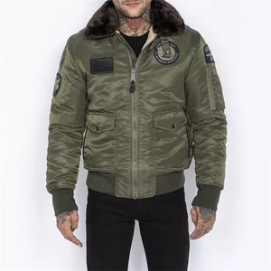 แจ็คเก็ตเลตเตอร์แมนแบบสั่งทำพิเศษสำหรับทุกเพศ คุณภาพสูง สำหรับฤดูหนาว กันน้ำ สไตล์เบสบอล บอมเบอร์ ปักด้วยไหมเชนิลล์ กระดุมผ้าซาติน ผ้าขนแกะฟอก - Product Image 4