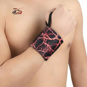 Poignets de gymnastique en néoprène de haute qualité sangles de levage pour la musculation Fitness Powerlifting au Pakistan - Product Image 5